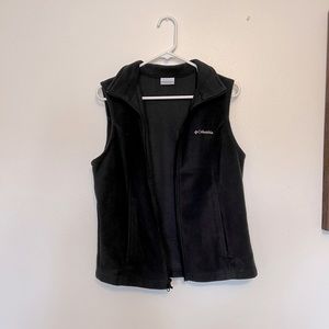 Black Columbia fleece vest size medium